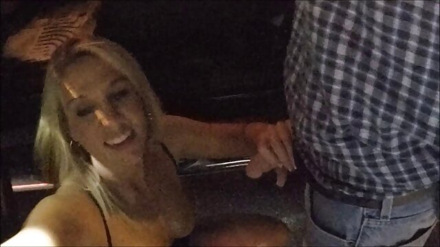 Favorit :  En krøllet blondine, der dildoer med sin kusse dansk sex tube Porno videoer 